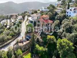  (xalet / torre), 664 m², presque neuf