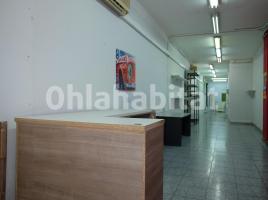 Alquiler local comercial, 140 m², Calle de Josep Estivill