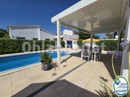 Casa (xalet / torre), 139 m², Calle Montseny, 82