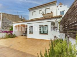 Apartamento, 142 m², seminuevo, Zona