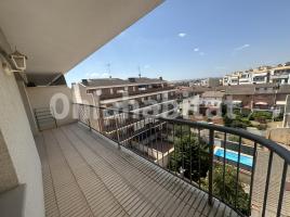 Pis, 127 m², près de bus et de train, Calle del Sol Ixent, 4