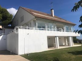 Houses (villa / tower), 790 m²