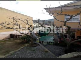  (xalet / torre), 144 m²