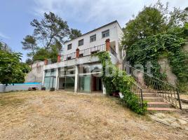 Casa (chalet / torre), 136 m², cerca de bus y tren