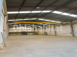 Nave industrial, 832 m²