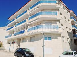 Apartament, 68 m², near bus and train, Paseo del Centre
