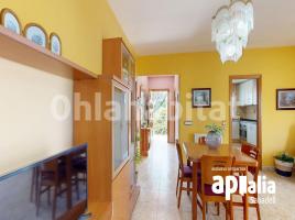Casa (xalet / torre), 226 m², prop de bus i tren