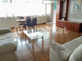 Louer pis, 107 m², Zona
