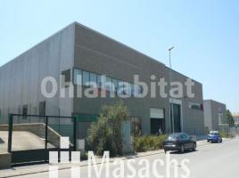 Nave industrial, 1400 m², Zona