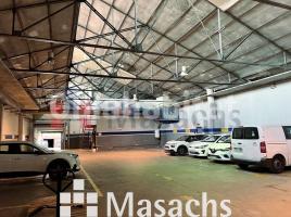 Industrial, 2300 m², Zona
