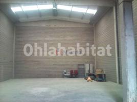 Louer , 363 m², Zona