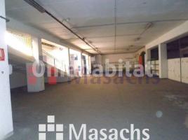 Industrial, 979 m², Zona