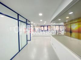 Business premises, 52 m², Zona