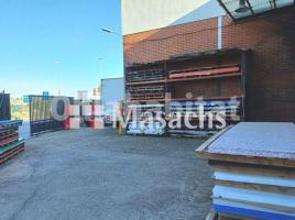 Nave industrial, 1035 m², Zona