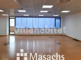 For rent office, 136 m², Zona