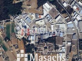 Louer , 2180 m², Zona