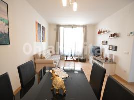 Piso, 67 m², Calle Major