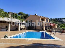 Casa (xalet / torre), 389 m²