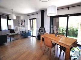 Casa (xalet / torre), 214 m², Calle Delícies, 17