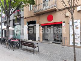 Propietat vertical, 310 m², prop de bus i tren, Paseo de Francesc Macià