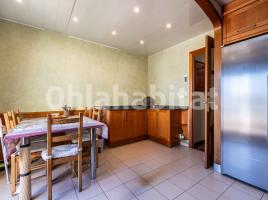 Casa (unifamiliar adossada), 316 m², prop de bus i tren, Calle dels Sentmenat