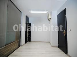 For rent business premises, 56 m², La Salut
