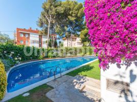 Piso, 60 m², cerca de bus y tren