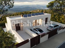 Houses (detached house), 491 m², near bus and train, new