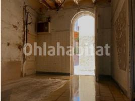 Houses (detached house), 450 m², near bus and train