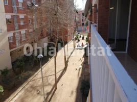 Piso, 88 m², cerca de bus y tren