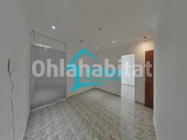 Flat, 60 m², near bus and train