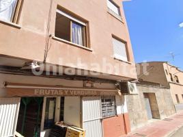 Pis, 67 m², prop de bus i tren