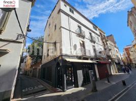 Property Vertical, 1385 m², Casc Antic