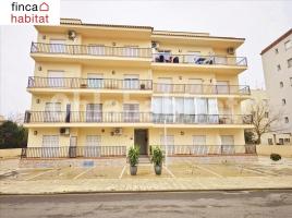 Apartament, 57 m², près de bus et de train