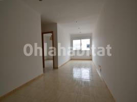 Pis, 58 m², prop de bus i tren