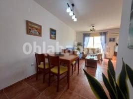 Apartament, 65 m², near bus and train, almost new