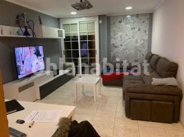 Pis, 89 m², près de bus et de train, Cifuentes 
