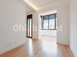 Obra nueva - Piso en, 69 m², cerca de bus y tren, Gracia nueva