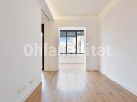 Obra nueva - Piso en, 69 m², cerca de bus y tren, Gracia nueva