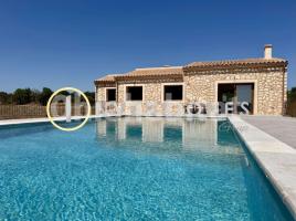 Louer  (casa rural), 124 m², près de bus et de train, presque neuf