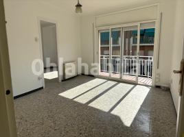 Piso, 95 m², cerca de bus y tren, CAN SANT JOAN