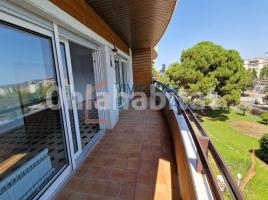 For rent flat, 176 m², close to bus and metro, Zona Universitaria