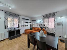 Pis, 59 m², prop de bus i tren, seminou
