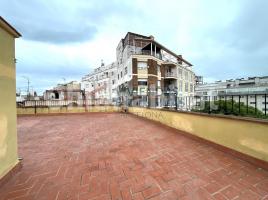Piso, 111 m², cerca bus y metro, seminuevo, El Liceu