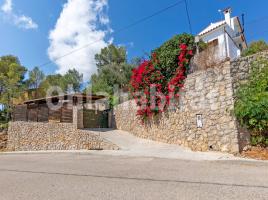 Houses (detached house), 174 m², near bus and train