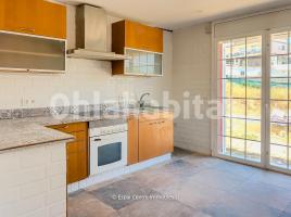 Houses (detached house), 137 m², near bus and train, new