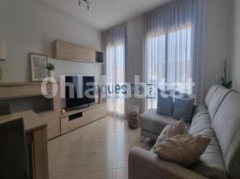 Flat, 85 m², almost new