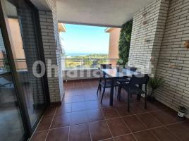 Flat, 133 m², near bus and train