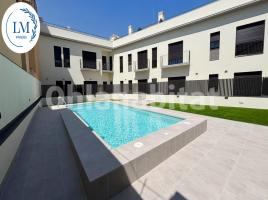 For rent flat, 53 m², near bus and train, new