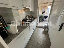 Pis, 75 m², près de bus et de train, Calle de Joaquín Costa